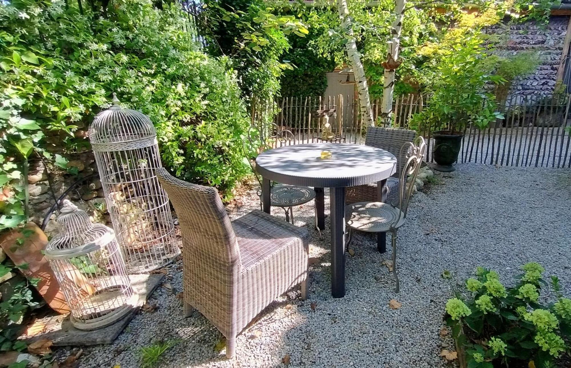 16 Bis-Gite-Hotel-Appartement Marssac-sur-Tarn Exteriör bild